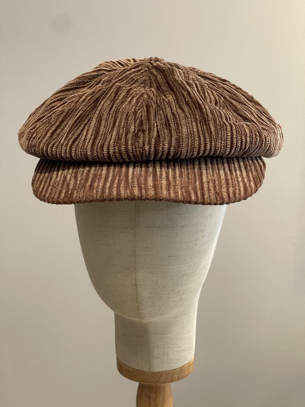 Hat Cap Newsboy Unisex One Size Brown Corduroy Quilted Lined Lightweight Casual